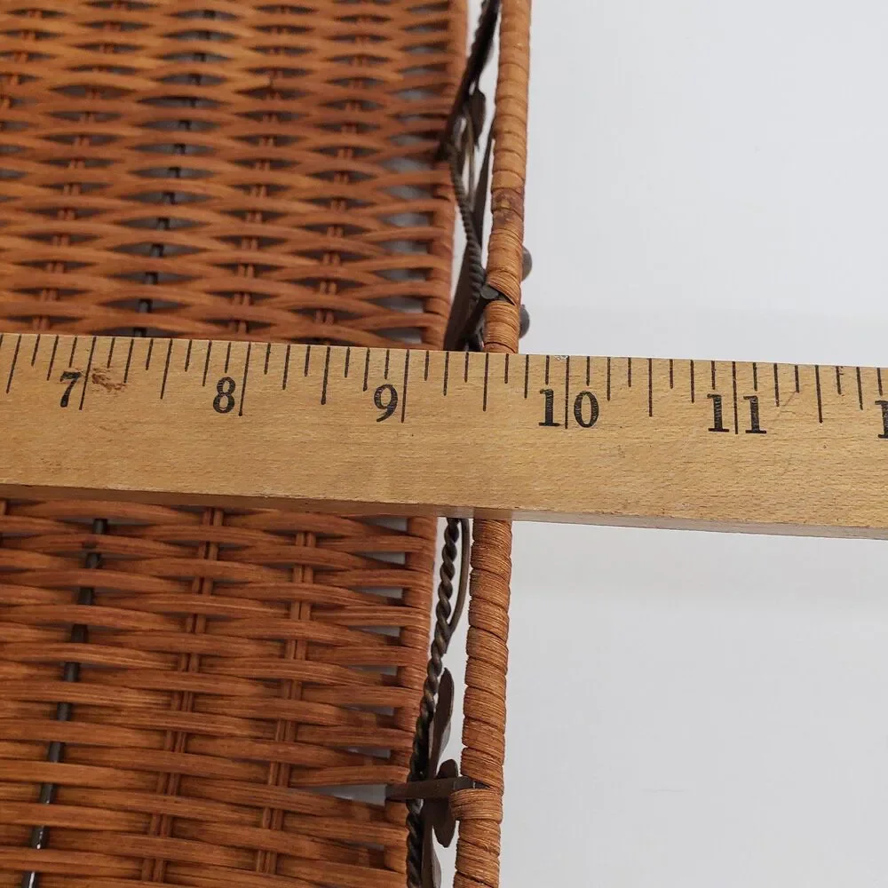 Beautiful Rectangle Weaved Wicker and Metal 'Leaves' Tray Basket (10 x 17)
